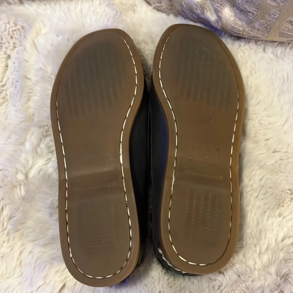 Sperry Woman’s Navy Blue Embossed Leather Whale & Anchor Top Sider Boat Shoes 7